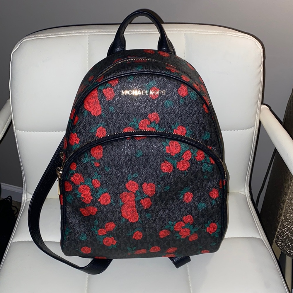 Michael Kors rose backpack